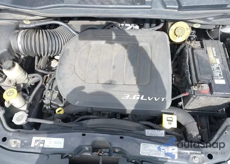 2013 Chrysler Town & Country Touring из США, поврежденный, VIN 2C4RC1BG9DR751687